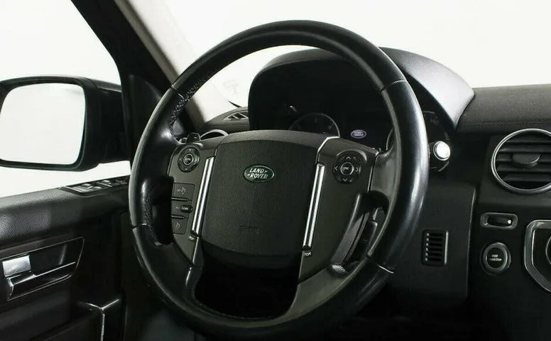 Land Rover Discovery 3.0 Автомат