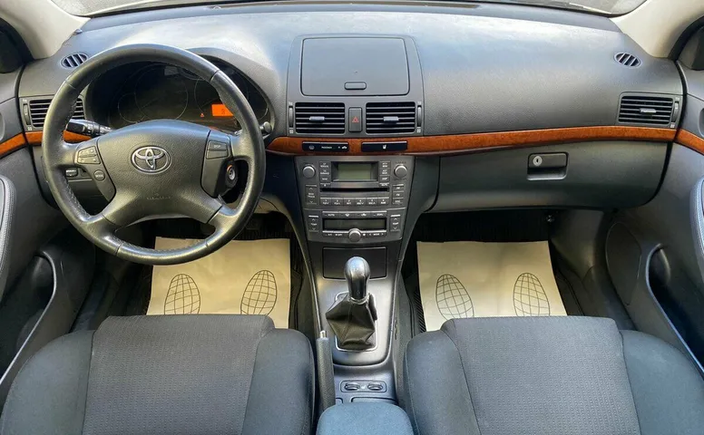 Toyota Avensis II Рестайлинг