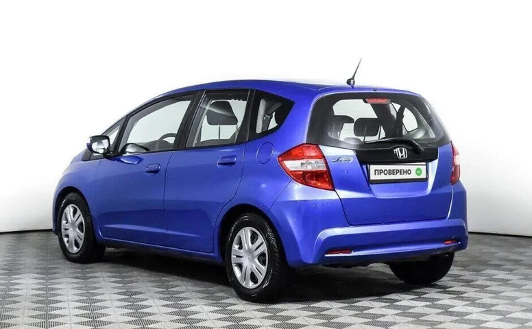 Honda Jazz II Рестайлинг