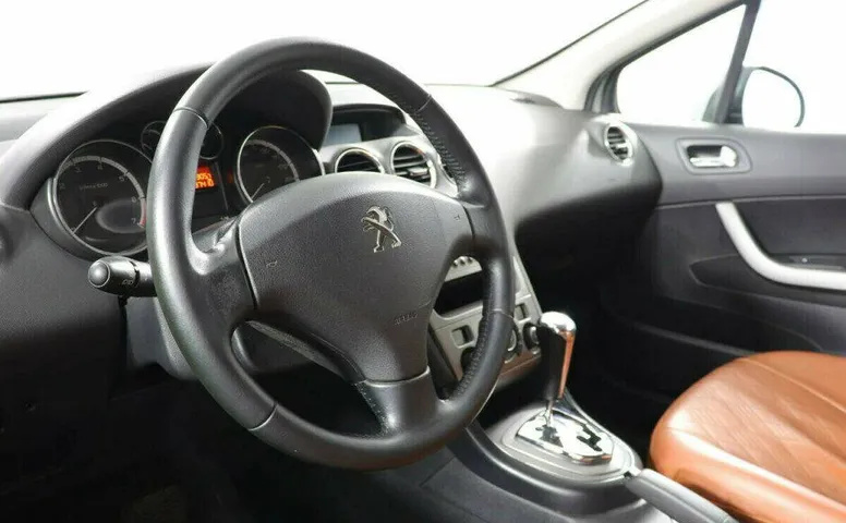 Peugeot 408 1.6 Автомат