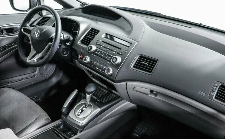 Honda Civic 1.8 Автомат