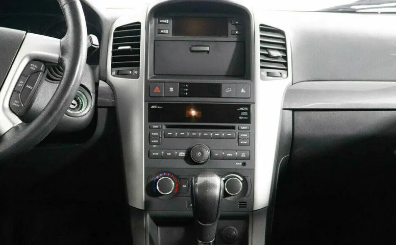 Chevrolet Captiva 3.2 Автомат