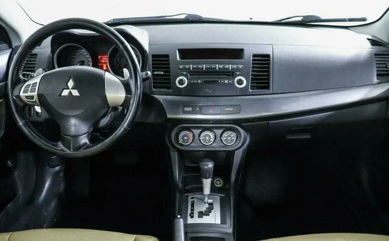 Mitsubishi Lancer 1.8 Вариатор