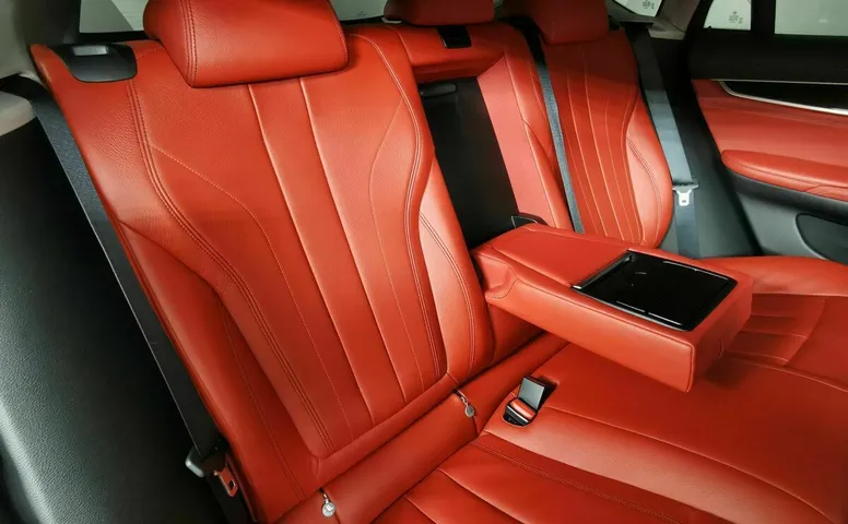 BMW X6 xDrive30d Steptroniс (249 л.с.) Base (Локальная сборка) Белый