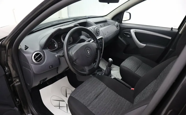 Renault Duster I