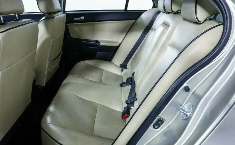 Mitsubishi Lancer 1.8 Вариатор