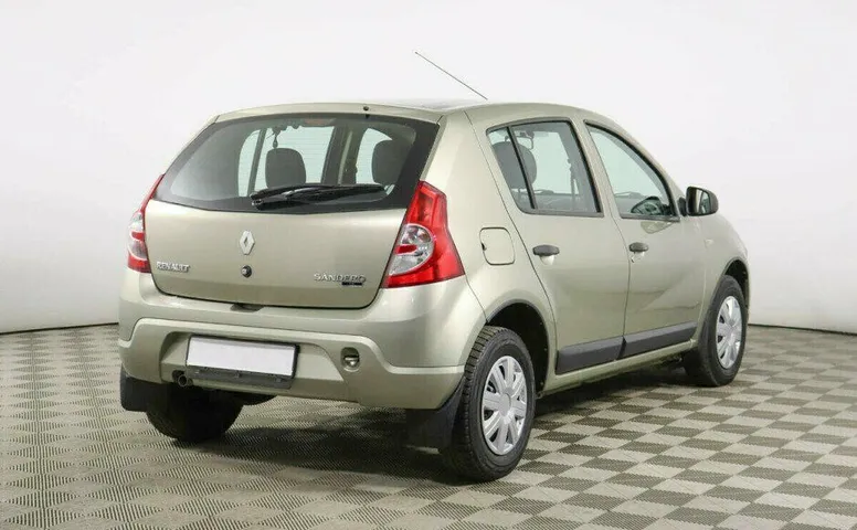 Renault Sandero 1.6 Механика