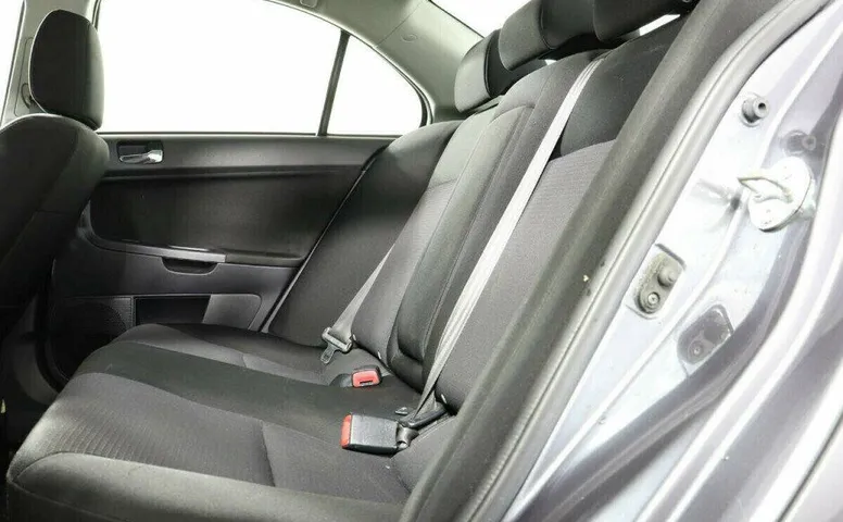 Mitsubishi Lancer 1.8 Вариатор