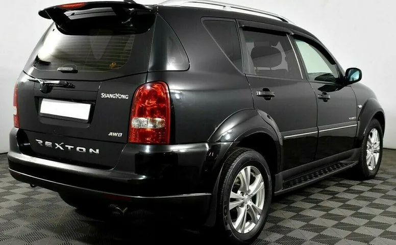 SsangYong Rexton 2.7 Автомат
