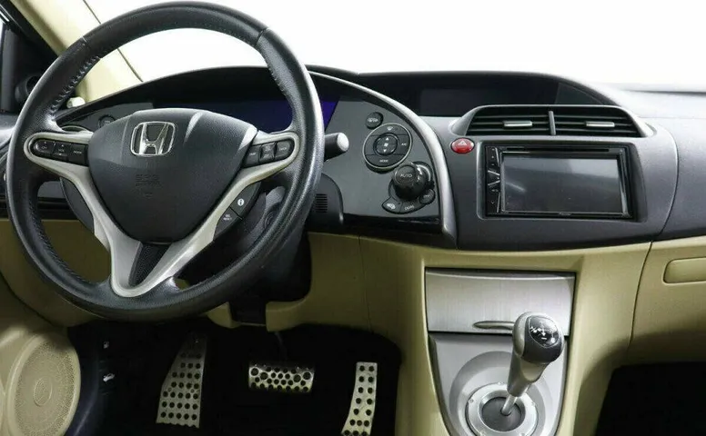 Honda Civic 1.8 Робот