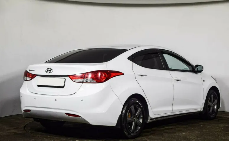 Hyundai Elantra V (MD) Рестайлинг