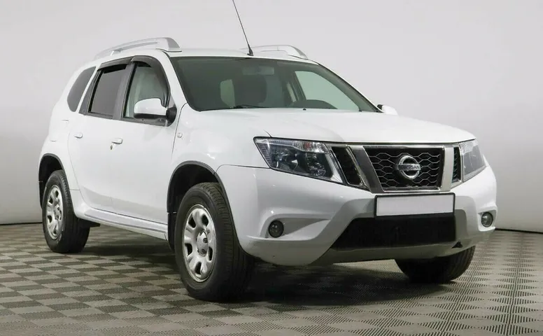 Nissan Terrano III (D10)