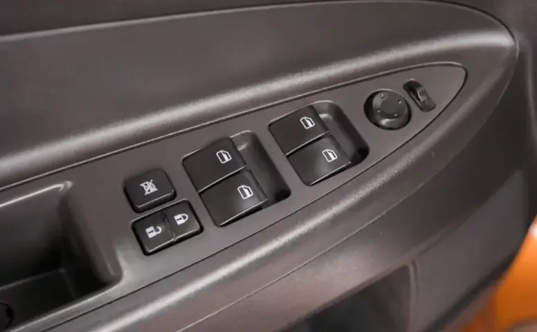 DongFeng H30 Cross
