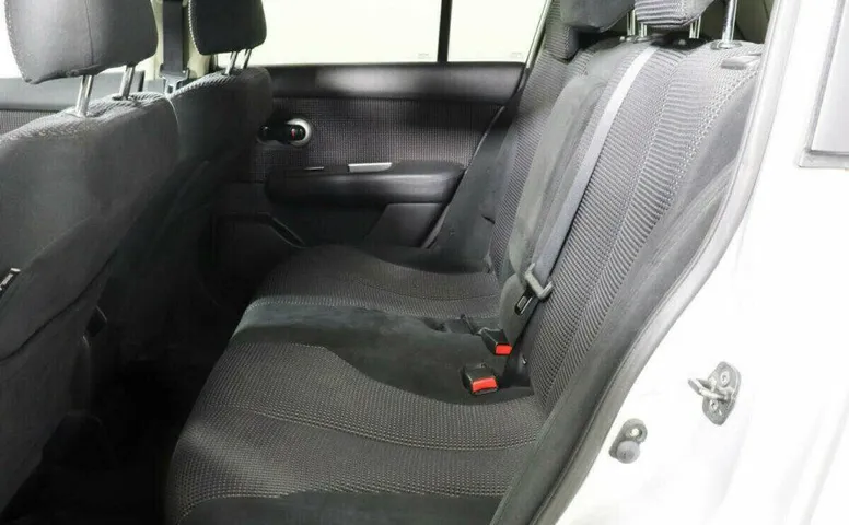 Nissan Tiida 1.6 Автомат