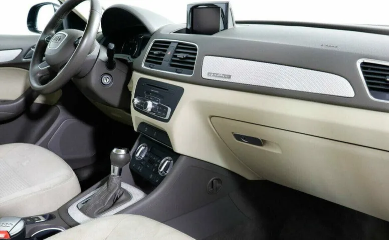 Audi Q3 2.0 Робот