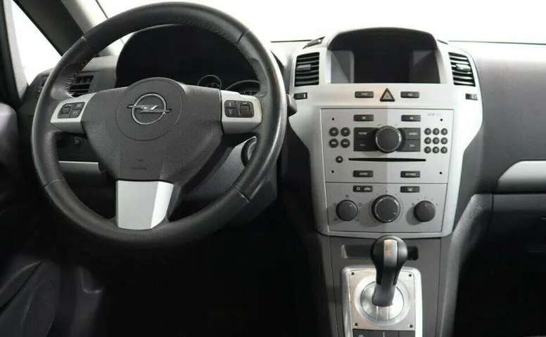Opel Zafira 1.8 Робот