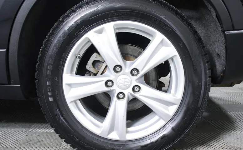 FAW Besturn X80