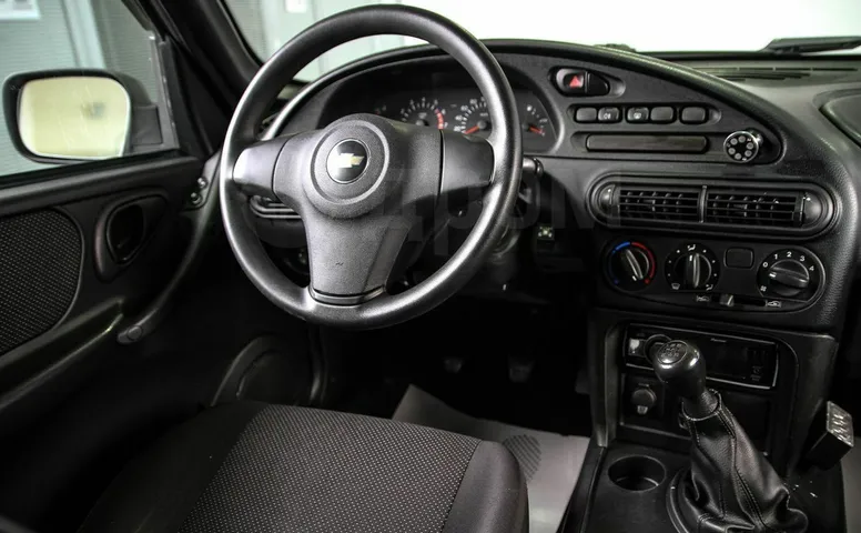 Chevrolet Niva, 1 поколение, рестайлинг
