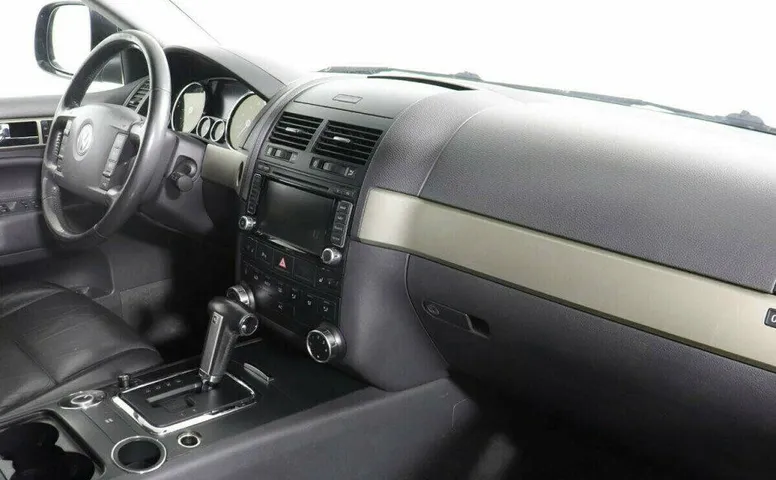 Volkswagen Touareg 3.0 Автомат