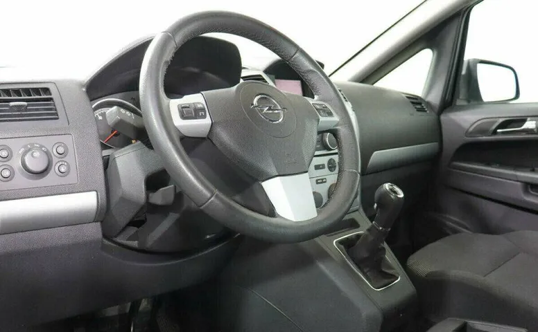 Opel Zafira 1.8 Механика
