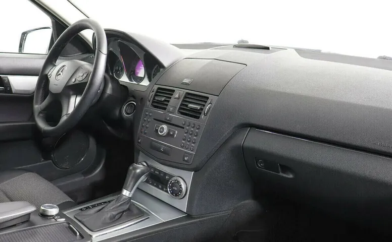 Mercedes-Benz C-Класс III (W204)