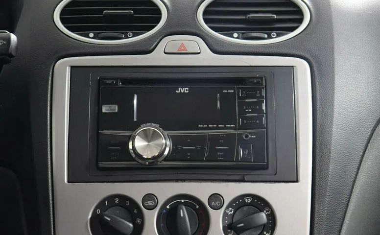 Ford Focus II Рестайлинг