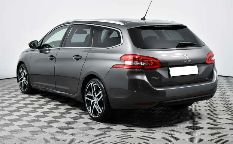 Peugeot 3008 акпп 2017 с пробегом 61 480 км