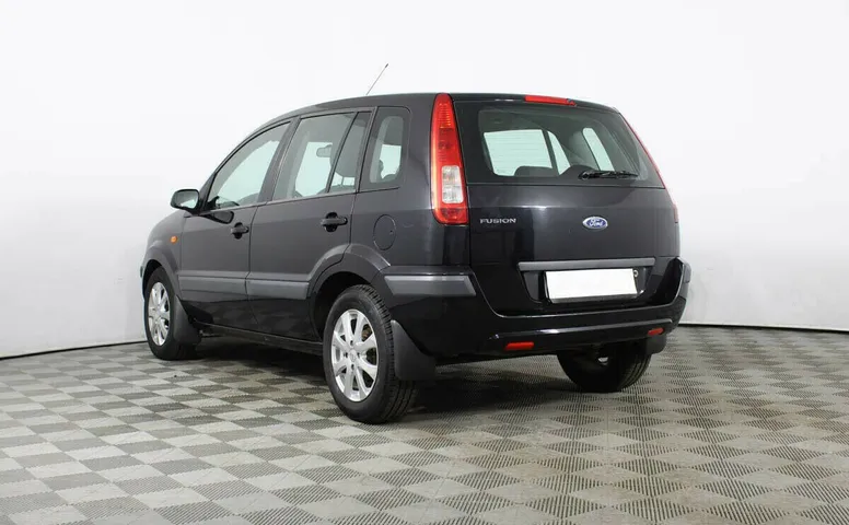 Ford Fusion I Рестайлинг