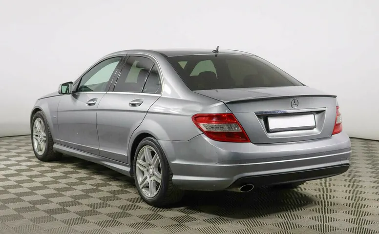 Mercedes-Benz C-Класс III (W204)