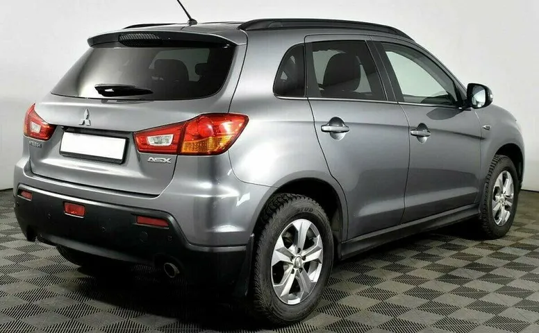 Mitsubishi ASX 1.8 Вариатор