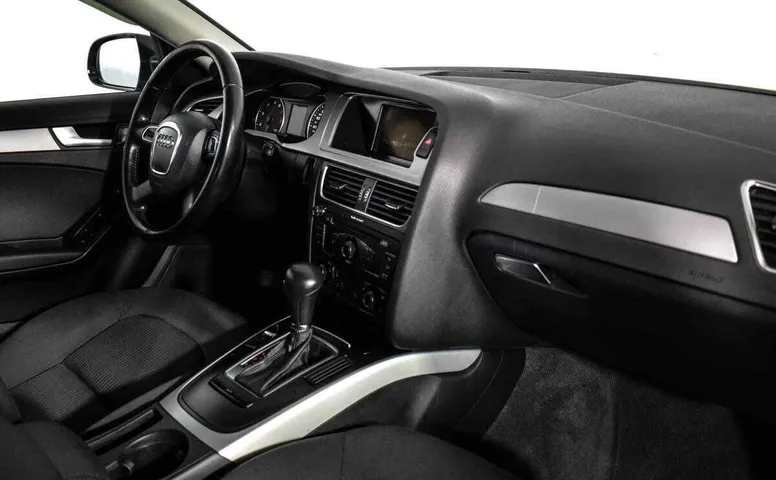 Audi a4 cvt 2010 с пробегом 81 168 км