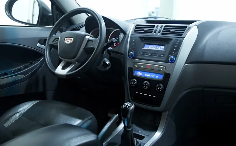 Geely Emgrand X7 I