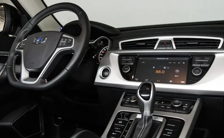 Geely Atlas