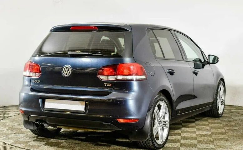 Volkswagen Golf 1.4 Робот