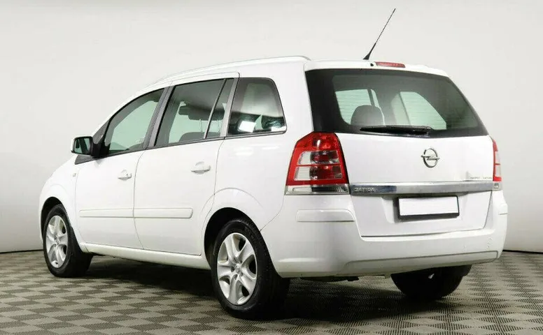 Opel Zafira 1.8 Механика