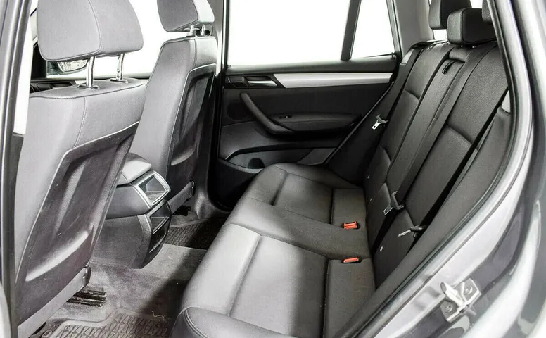 BMW X3 II (F25)