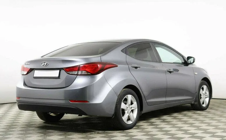 Hyundai Elantra 1.6 Автомат