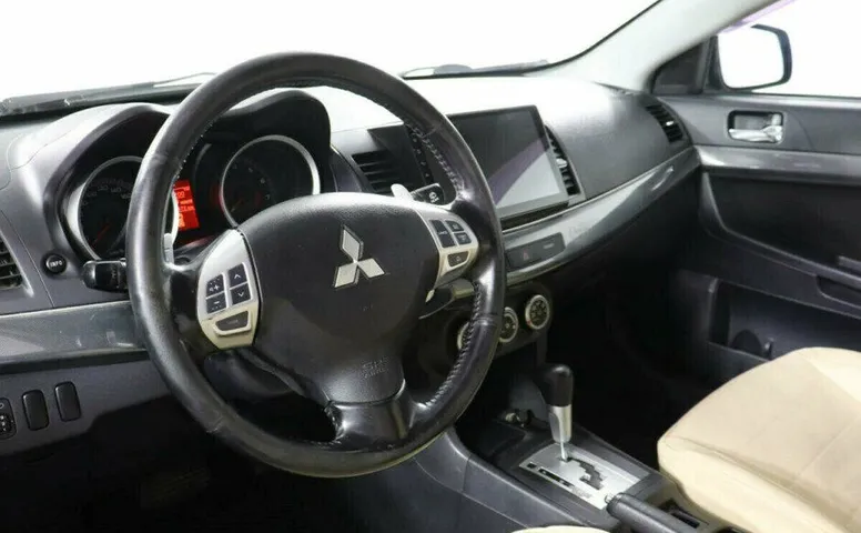 Mitsubishi Lancer 1.8 Вариатор