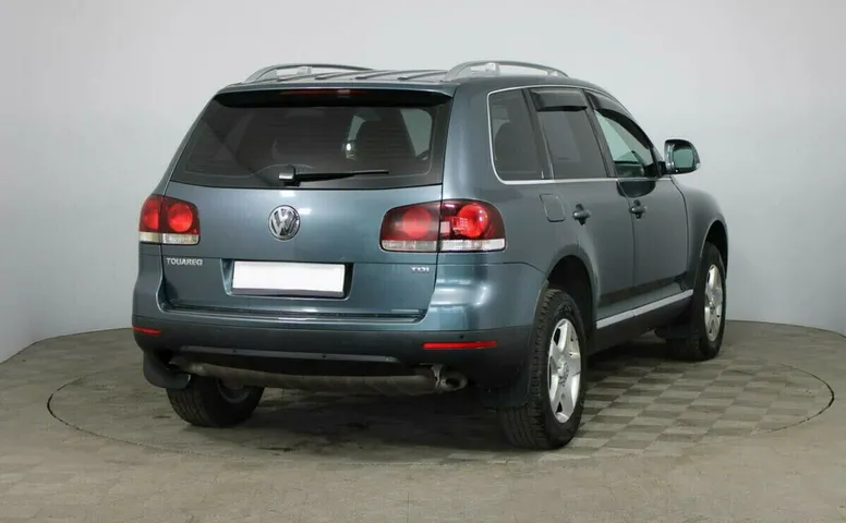 Volkswagen Touareg I Рестайлинг