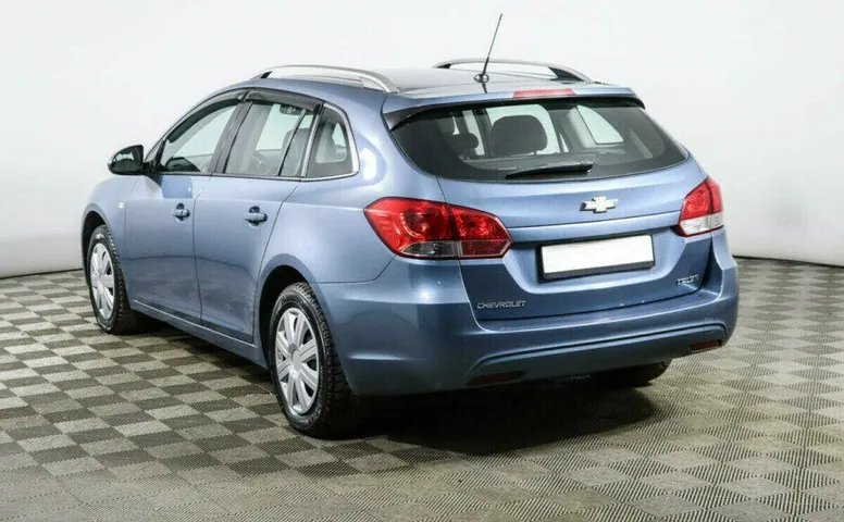 Chevrolet Cruze 1.8 Автомат