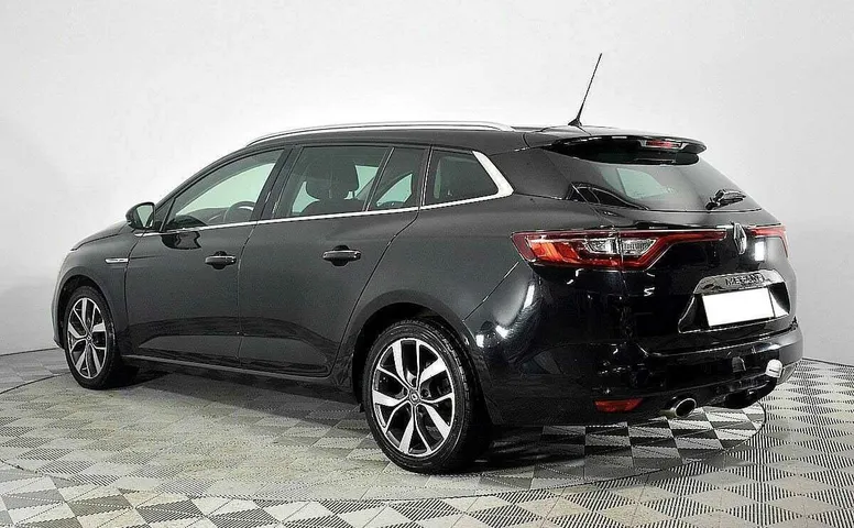 Renault megane мкпп 2017 с пробегом 51 000 км