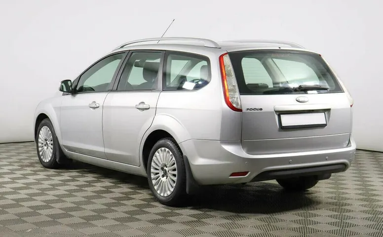 Ford Focus II Рестайлинг