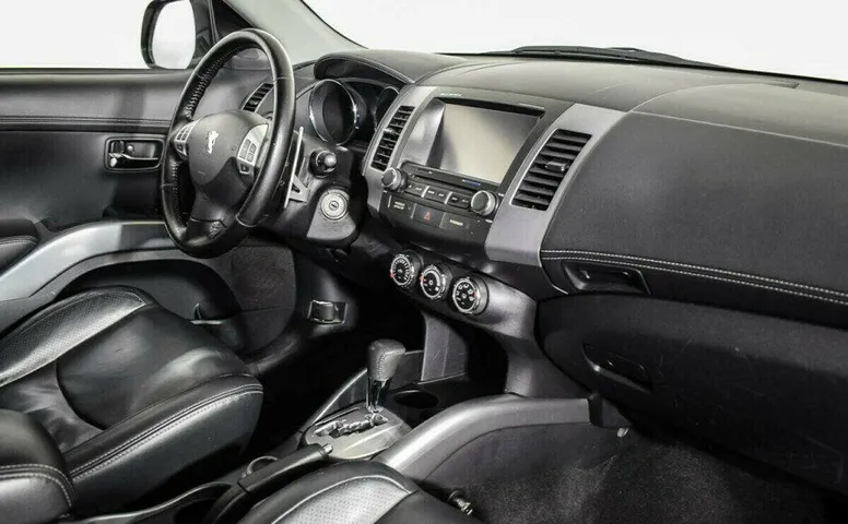 Peugeot 4007 2.4 Вариатор