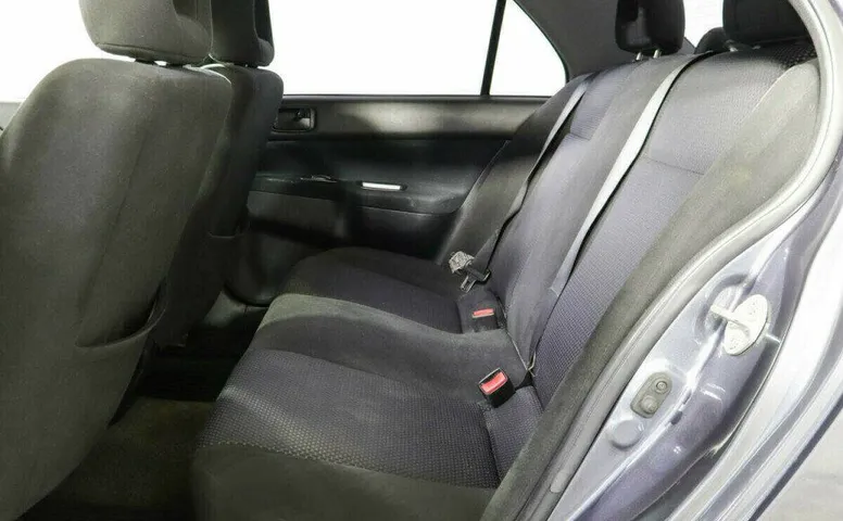 Mitsubishi Lancer 1.6 Автомат