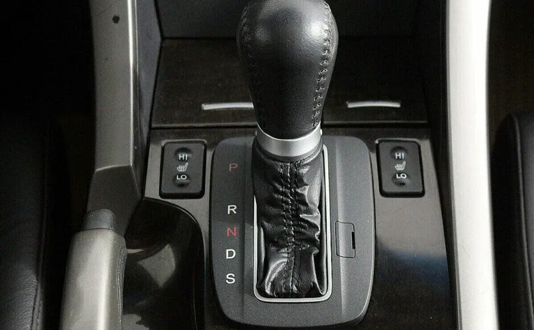 Honda Accord 2.4 Автомат