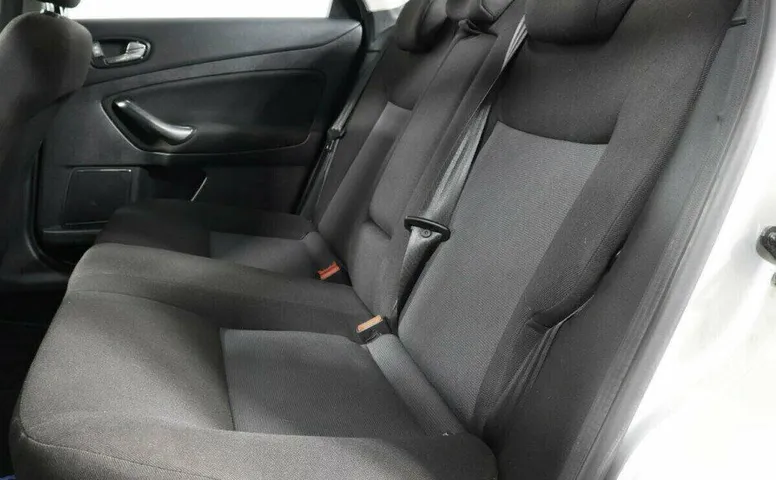 Ford Mondeo 2.3 Автомат