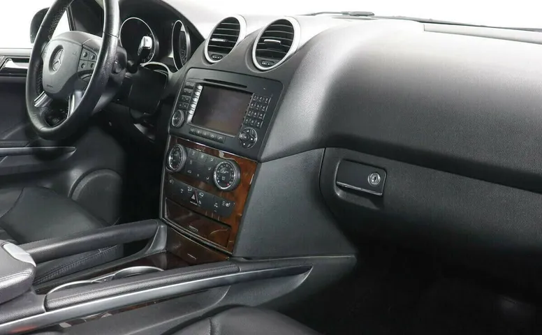 Mercedes-Benz M-Класс II (W164)