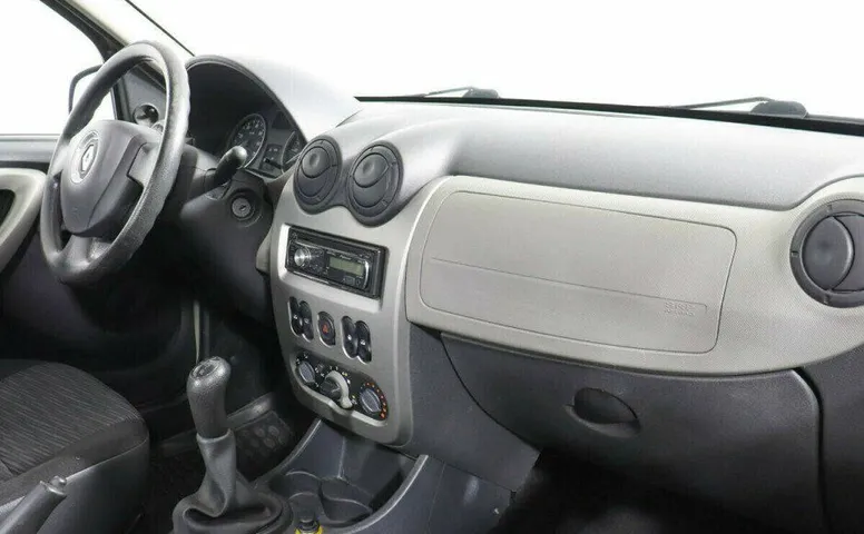 Renault Sandero 1.6 Механика