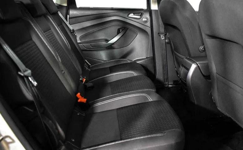Ford c-max робот 2018 с пробегом 84 141 км