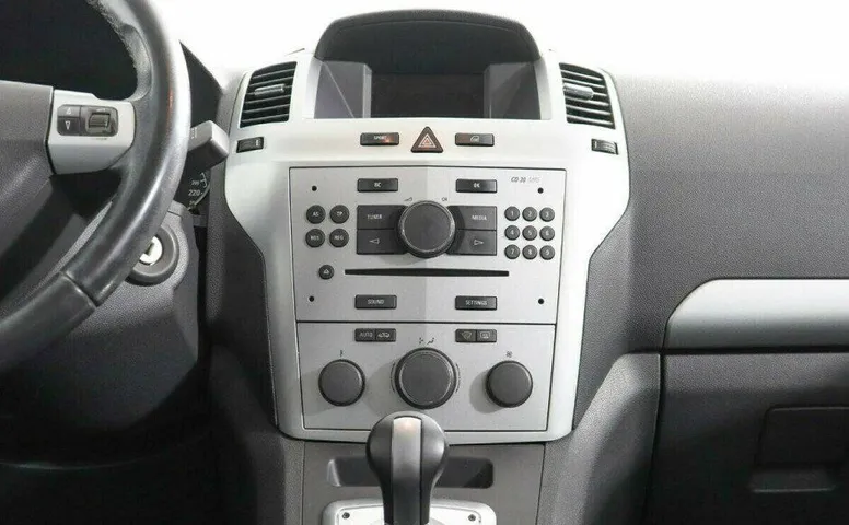 Opel Zafira 1.8 Робот
